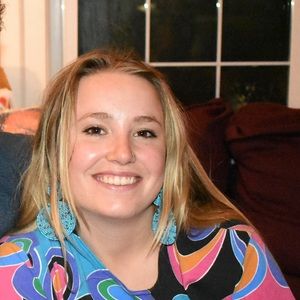 Meet your Posher, Cleo